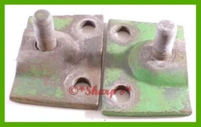 J19682C AC12134C * John Deere 45 Loader Mounting Brackets * PAIR * Genuine * US - Image 1 of 4