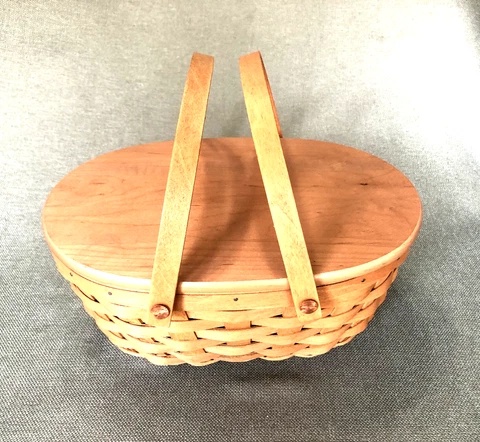 Longaberger and Wood Lid.    Could be used for sewing or craft storage vtg 2004 Cover