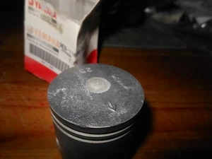 NOS OEM Yamaha 1983-05 PW80 Zinger Off-Road Piston O/S .25  # 3E5-11635-00 - Picture 1 of 3
