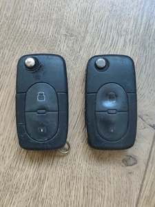 Audi A3 A4 A6 A8 OEM Two Buttons Fob Key - 4D0837231 - Picture 1 of 3