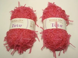 Lot 2 Skeins Moda Dea Tutu Rasberry Color Yarn - Picture 1 of 2