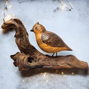 Vintage Hand Carved Wooden Sparrow Bird On Branch Wire Legs Unsigned Sculpture - Picture 1 of 10
