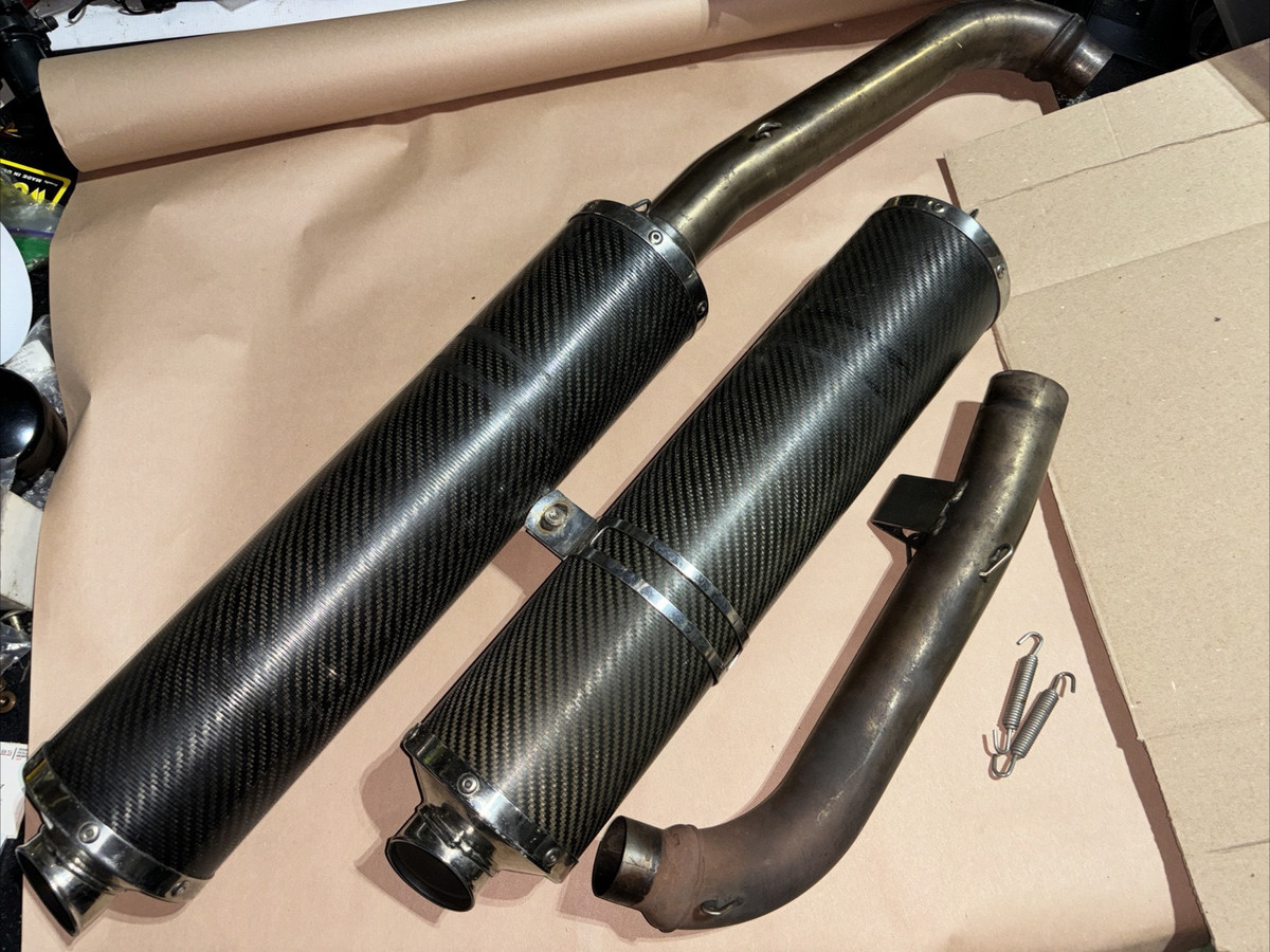 Front Bumper 10-12メルセデスEクラスBR-S DriTecカーボンファイバー