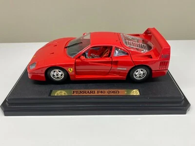 ferrari modellino ufficiale f40 1987 in metallo - Immagine 1 di 4