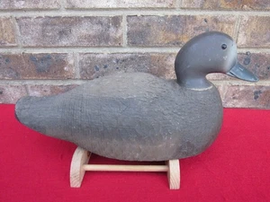 Antique Animal Trap Pascagoula MS Wood Duck Decoy Bluebill Hen W/ Koss Stand - Picture 1 of 10