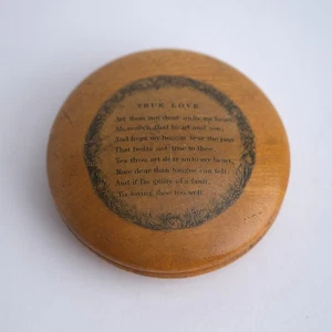 Mauchline "True Love" YoYo Form Snuff Box Patch Pot Sycamore Treenware Valentine - Picture 1 of 4