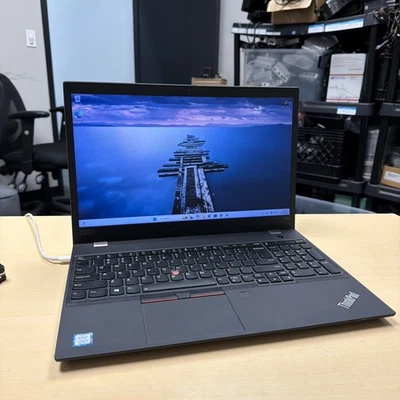 Lenovo ThinkPad P53S 15.6" i7-8565U 1.8GHz 8GB RAM 256GB M.2 SSD Windows 11 - Image 1 of 4