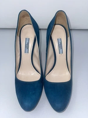 Zapatos de salón Prada de gamuza verde azulado con plataforma tacón de aguja talla 39/9 Foto 1 de 4
