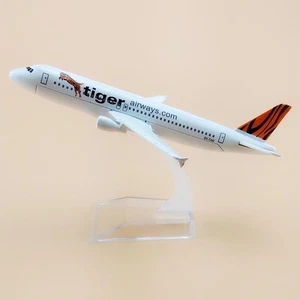 1:400 Diecast Airplane Model 16cm Tigerair Singapore Airbus A320 Collection Gift - Picture 1 of 8