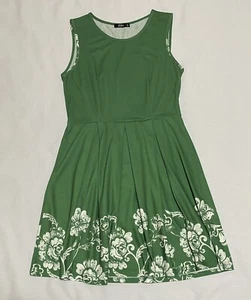 Lily by Firmiana Kleid Gr. M grün Blumenmuster ärmellos U-Ausschnitt Plissee - Bild 1 von 7