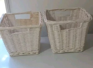 2 White Woven Baskets With Handles 8" High By 10" Wide - Imagen 1 de 15