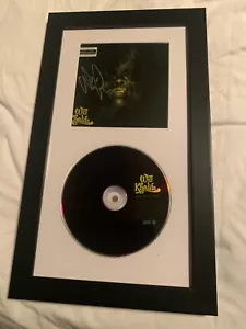SIGNED AND FRAMED WIZ KHALIFA "Rolling Papers" CD - Autographed by Wiz - Picture 1 of 2