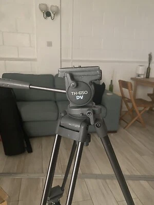 Used Libec Th-650 DV with Manfrotto Tripod Bag - Image 1 of 4