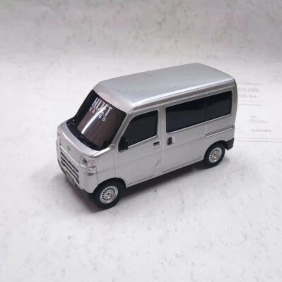 1/32 Daihatsu Hijet Cargo Cruise S700V 2022 Dealer Plastic Model silver Rare - Image 1 of 3