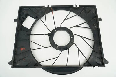 Cubierta del ventilador del radiador del motor Mercedes W220 W215 S500 2000-2006 2205000393 Foto 1 de 4