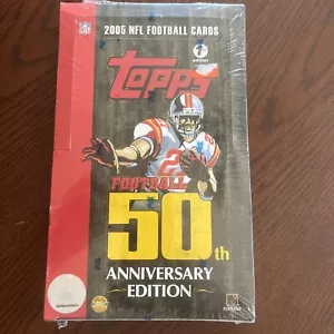 2005 TOPPS 1ST FIRST EDITION FOOTBALL FACTORY SEALED 20 PACK HOBBY BOX NFL - Picture 1 of 4