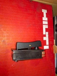 Schalter Hilti DD160 (02) DD200 (02) DD250 (02) zweite Generation #402405 127-240V - Bild 1 von 6