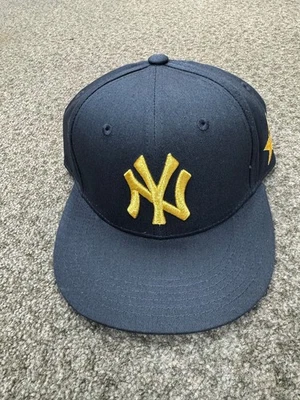 New York Yankees Hamilton Broadway SGA Snapback Hat 10th Anniversary 8/25/25 - Image 1 of 4