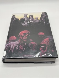 Walking Dead Omnibus Volumen 1 (Edición Limitada) por Kirkman, Robert - Imagen 1 de 8