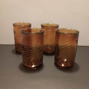 4 bicchieri vintage messicani in vetro soffiato a mano ambra vortice 4,25" - Foto 1 di 9