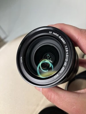 Panasonic Leica DG Vario-Elmarit 12-60 mm F/2,8-4 ASPH. POWER O.I.S. Lente Foto 1 de 4