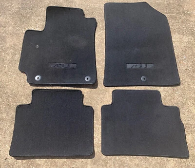 Juego de 4 alfombrillas delanteras y traseras K0F14AC000 para Kia Soul 2018-2023 Foto 1 de 4