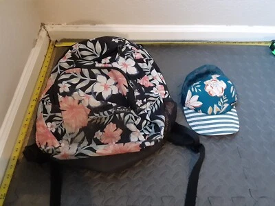 MUJER ROXY NEGRO/FLORAL + SOMBRERO #S159 Foto 1 de 4