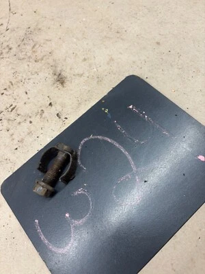 1980 1986 Ford Truck F150 STEERING COLUMN INTERMEDIATE SHAFT BOLT 80-1991 OEM 86 - Image 1 of 4