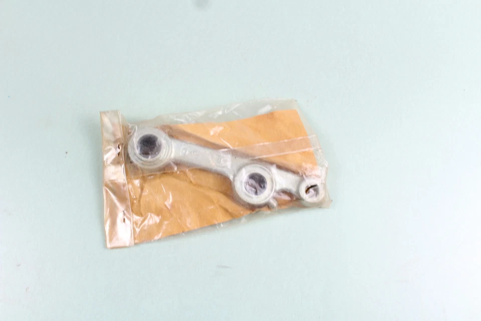 1984 Yamaha Riva 50 braço de garfo 5G3-23371-00-00 - Imagem 1 de 3