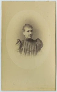 Cabinet 1893 Constantin Shapiro à St-Pétersbourg. Jeune femme. - Picture 1 of 2