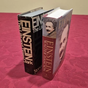Two Hardcover Albert Einstein Biographies - by Walter Isaacson and Ronald Clark - Imagen 1 de 6