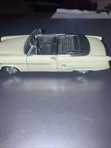 Ford Crestline Sunliner Spielzeug 1953 - Bild 1 von 3