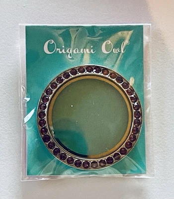 Origami Owl BZ4026 Grande Plateado Torcido Medallón Cara con Cristales de Amatista Nuevo en Paquete Foto 1 de 4