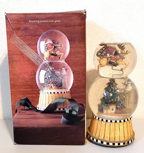 Vintage Debbie Mumm Revolving Musical Water Globe Plays Santa is Coming to Town - Picture 1 of 10
