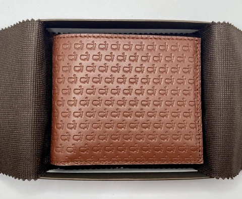 2023 Masters Billfold Wallet Embossed Brown Leather Logo Pattern Bifold Rare 🔥 Cover