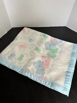 Cobertor de berço vintage Beacon acrílico poliéster acabamento acetinado ursinhos de pelúcia - Imagem 1 de 4