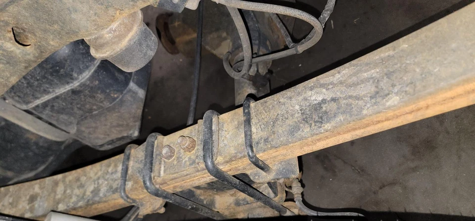 06 07 08 FORD F150 пикап задний лист пружина 3 листа код M - Изображение 1 из 4