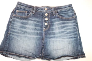 DAYTRIP - blaue Damenjeans-Shorts mit Knopfleiste - Größe 28 - Bild 1 von 1