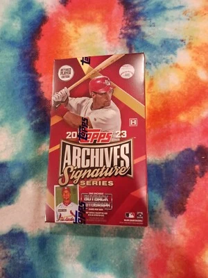 2023 TOPPS ARCHIVES SIGNATURE SERIES RETIRED PLAYER EDITION BASEBALL HOBBY BOX. - Image 1 of 4