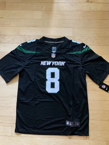 New York Jets Aaron Rodgers #8 2023 Stitched - Black - Mens Size Medium Cover