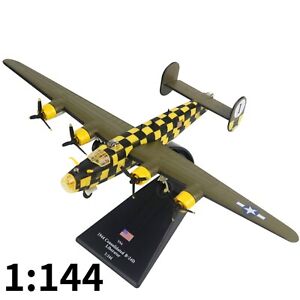 1/144 Scale USA WWII B-24D Liberator Bomber Alloy Aircraft Model With Stand