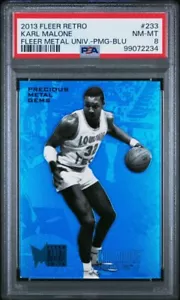 /50 2013 RETRO KARL MALONE FLEER UNIVERSE GEMME METALLO PREZIOSO BLU #233 PSA 8 - Foto 1 di 4