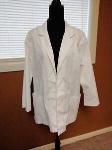 Peaches Uniforms White Lab Coat Unisex?, Size 14, long sleeved, 2 pockets
