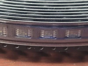 (25) MAX1790EUA Switching Voltage Regulators Low-Noise Step-Up DC-DC Converters - Picture 1 of 4