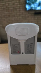 Genuine DJI Phantom 4 Intelligent Flight Battery 19 Charges - Picture 1 of 7