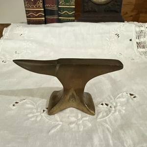 Vintage Jewelers Mini Anvil Solid Brass Small Watchmaker Paperweight MCM - Picture 1 of 5