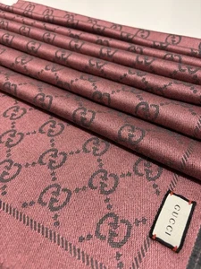 Gucci 100% Wool Scarf /Shawl 180x48 cm 411115 3G200 Made In ITALY - Picture 1 of 10