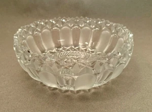 Vintage Lead Crystal Cut Glass Bowl with Frosted Panels, Sawtooth Rim / 9" Heavy - Picture 1 of 8