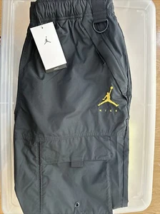 NIKE JORDAN JUMPMAN OFF COURT BASKETBALL PANT, BLACK - MEDIUM - Picture 1 of 2