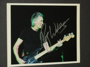 PINK FLOYD - ROGER WATERS - SIGNED 8" X 10" COLOR PHOTOGRAPH - Picture 1 of 1